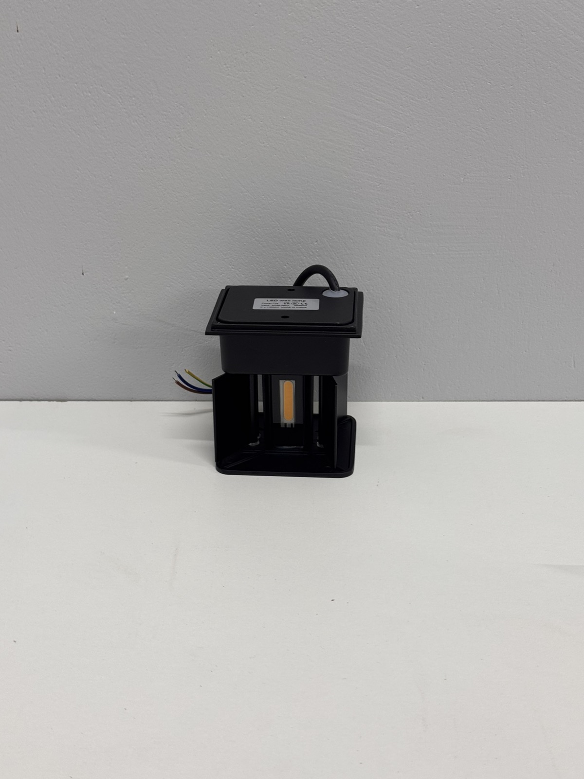 LED Sieninis Lauko šviestuvas - Image 5